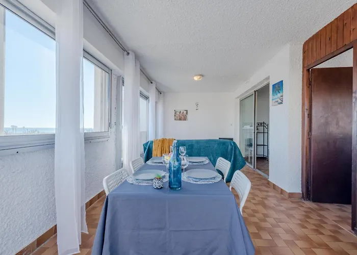 Les Cyclades-2 By Interhome