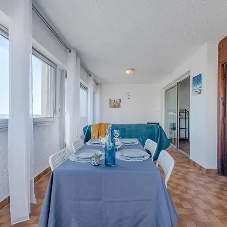 Les Cyclades-2 By Interhome