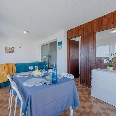 Les Cyclades-2 By Interhome