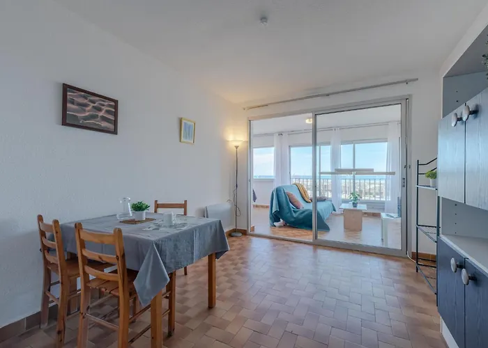 Apartamento Les Cyclades-2 By Interhome